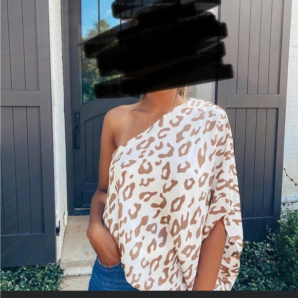 One sleeve leopard boho top - Picture 1 of 7